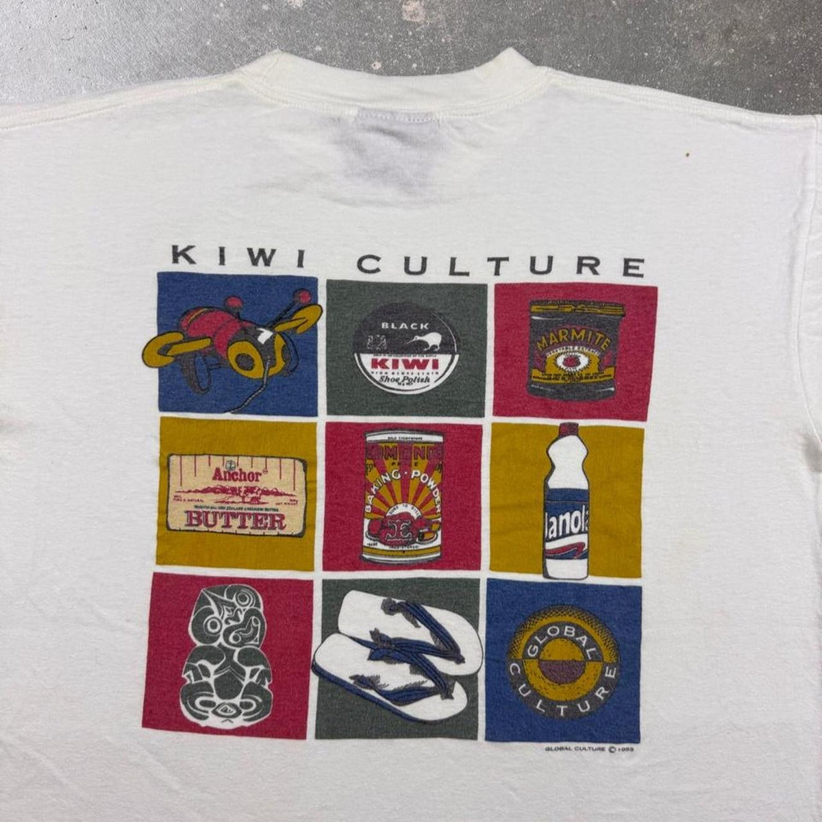 1993 Kiwi Culture New Zealand Global Culture Graphic Tee | Medium