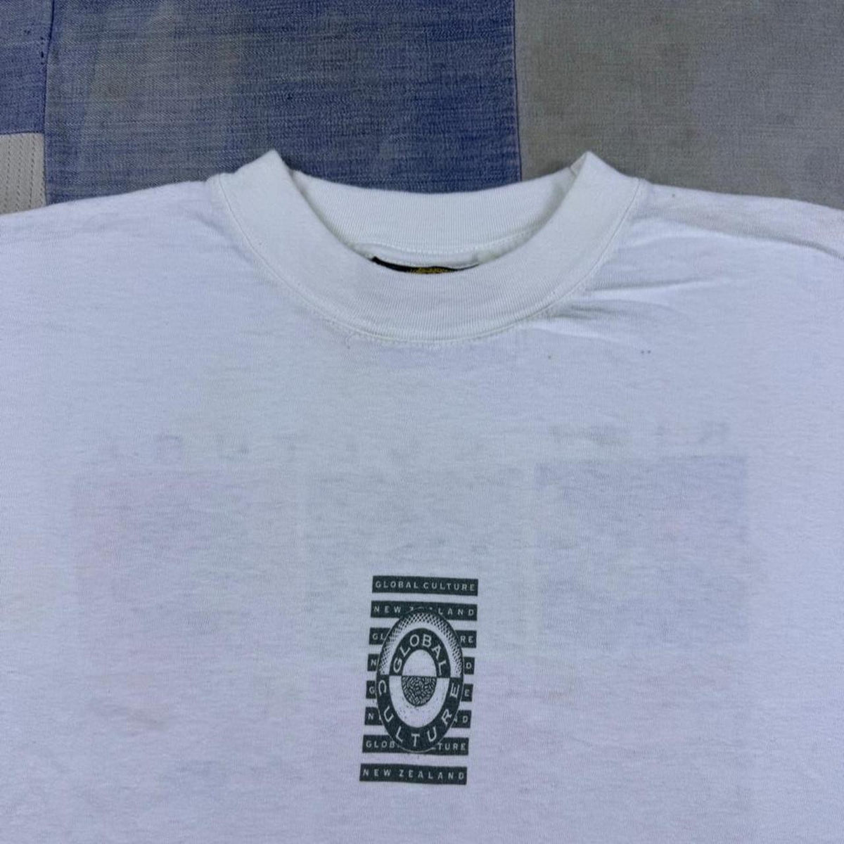 1993 Kiwi Culture New Zealand Global Culture Graphic Tee | Medium