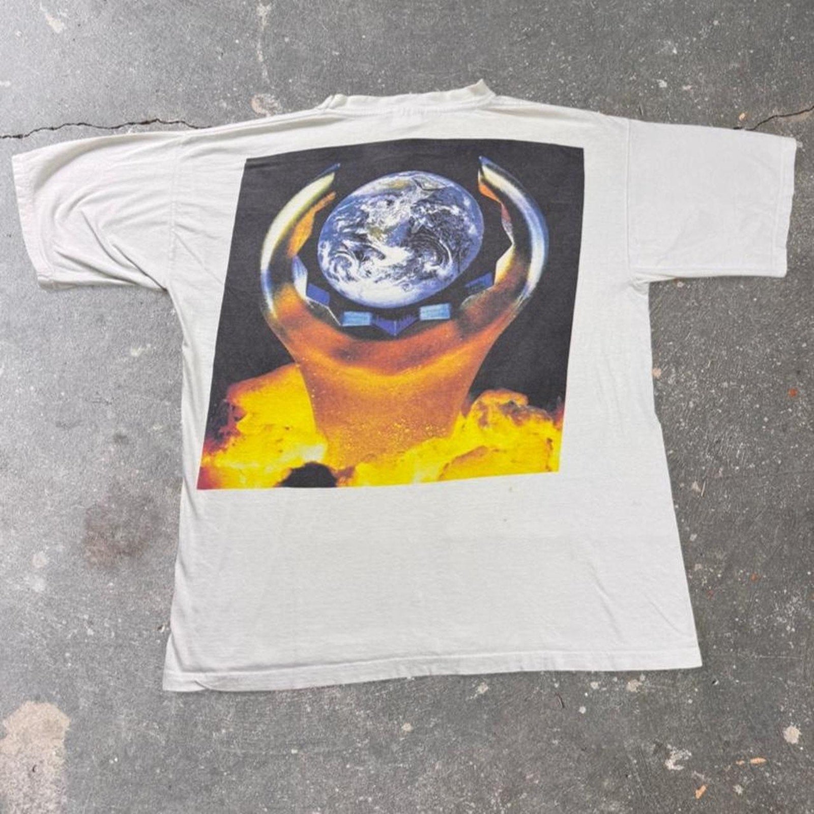 1990s Stahlwille Tools Earth Art Tee | Large