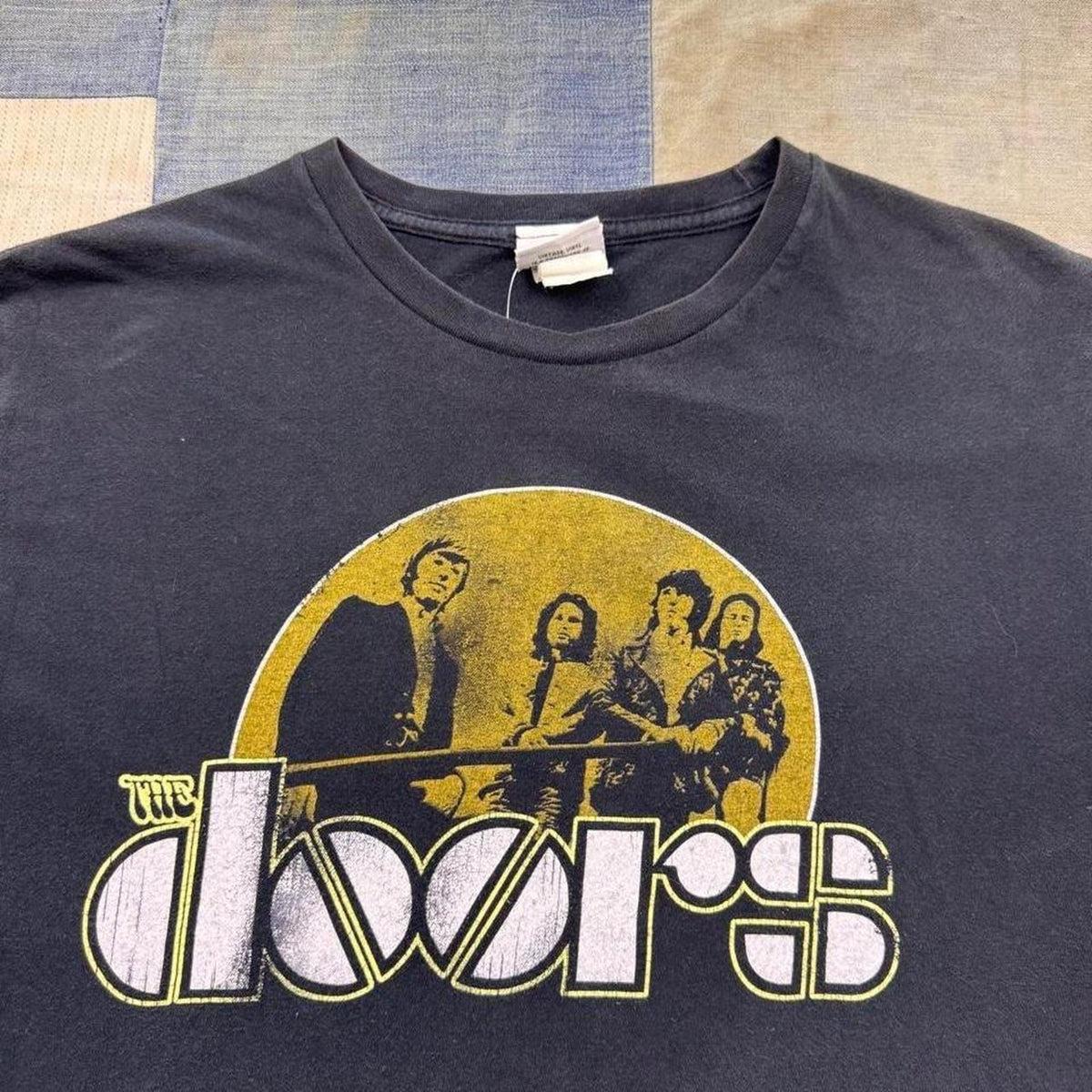 2007 The Doors Vintage Vinyl Band Tee | Large
