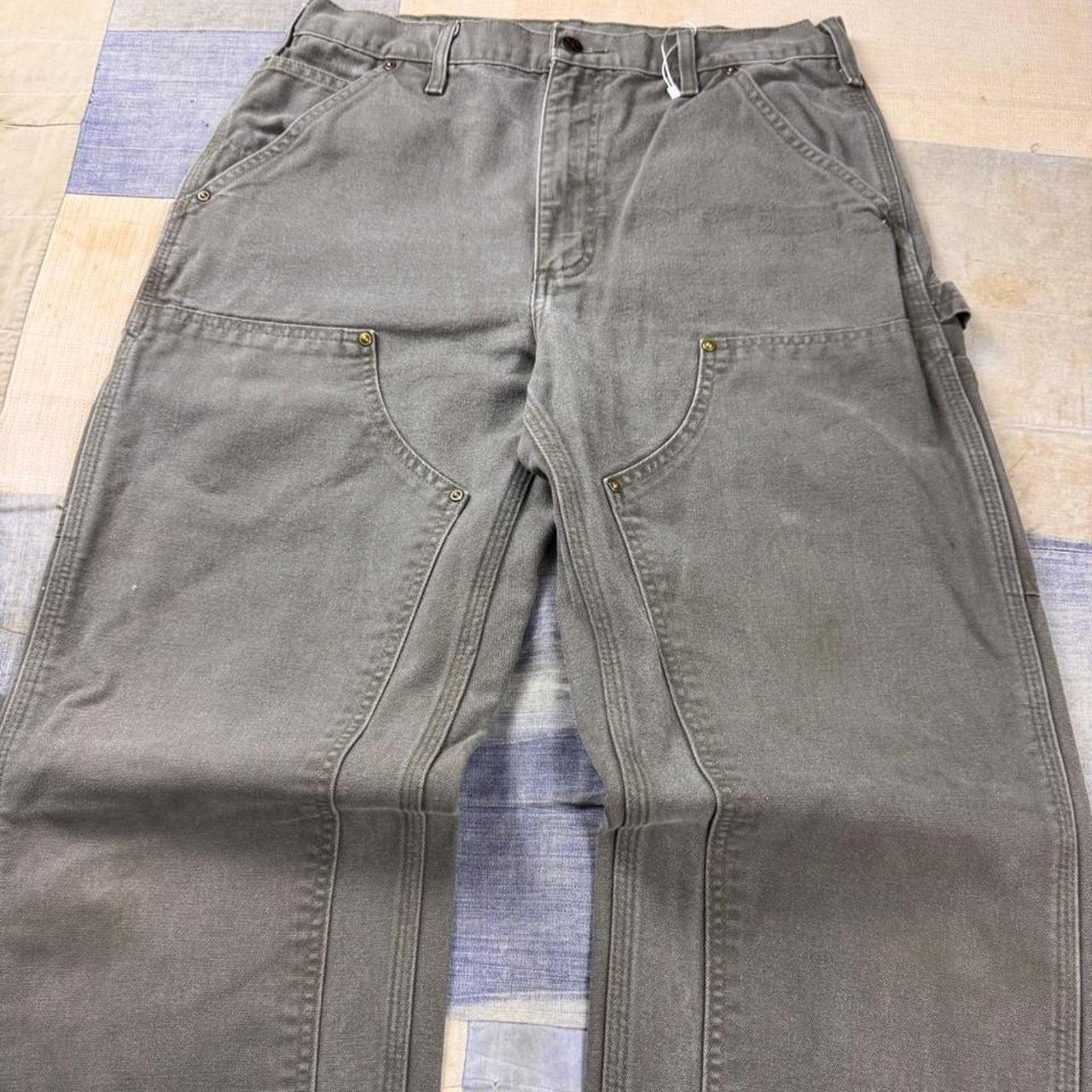 2000s Carhartt B136 Moss Green Double Knee Carpenter Pants | 32x32