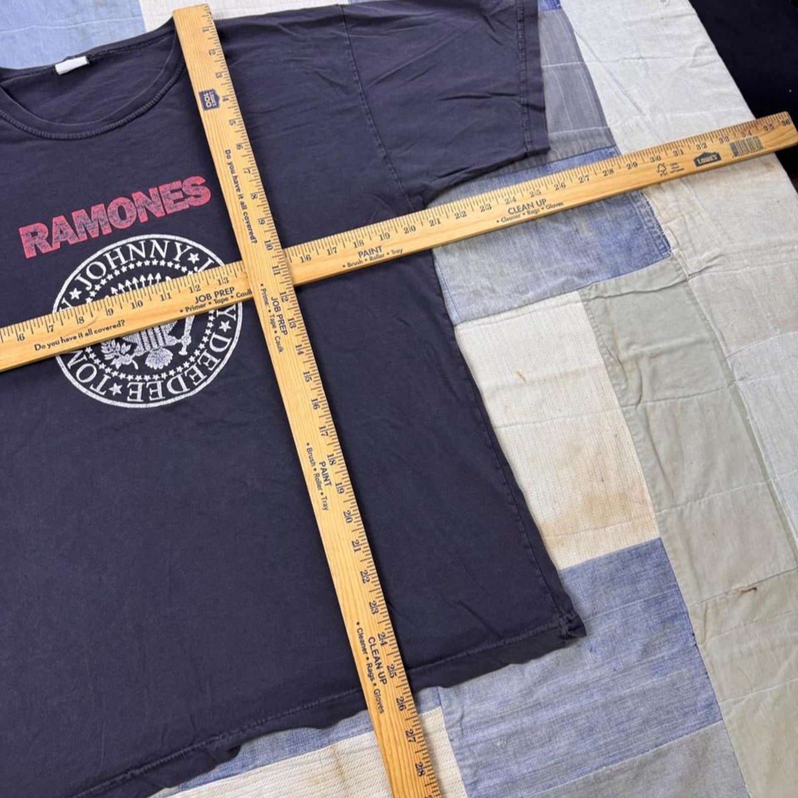 2000s Ramones Presidential Seal Punk Band Tee | Large