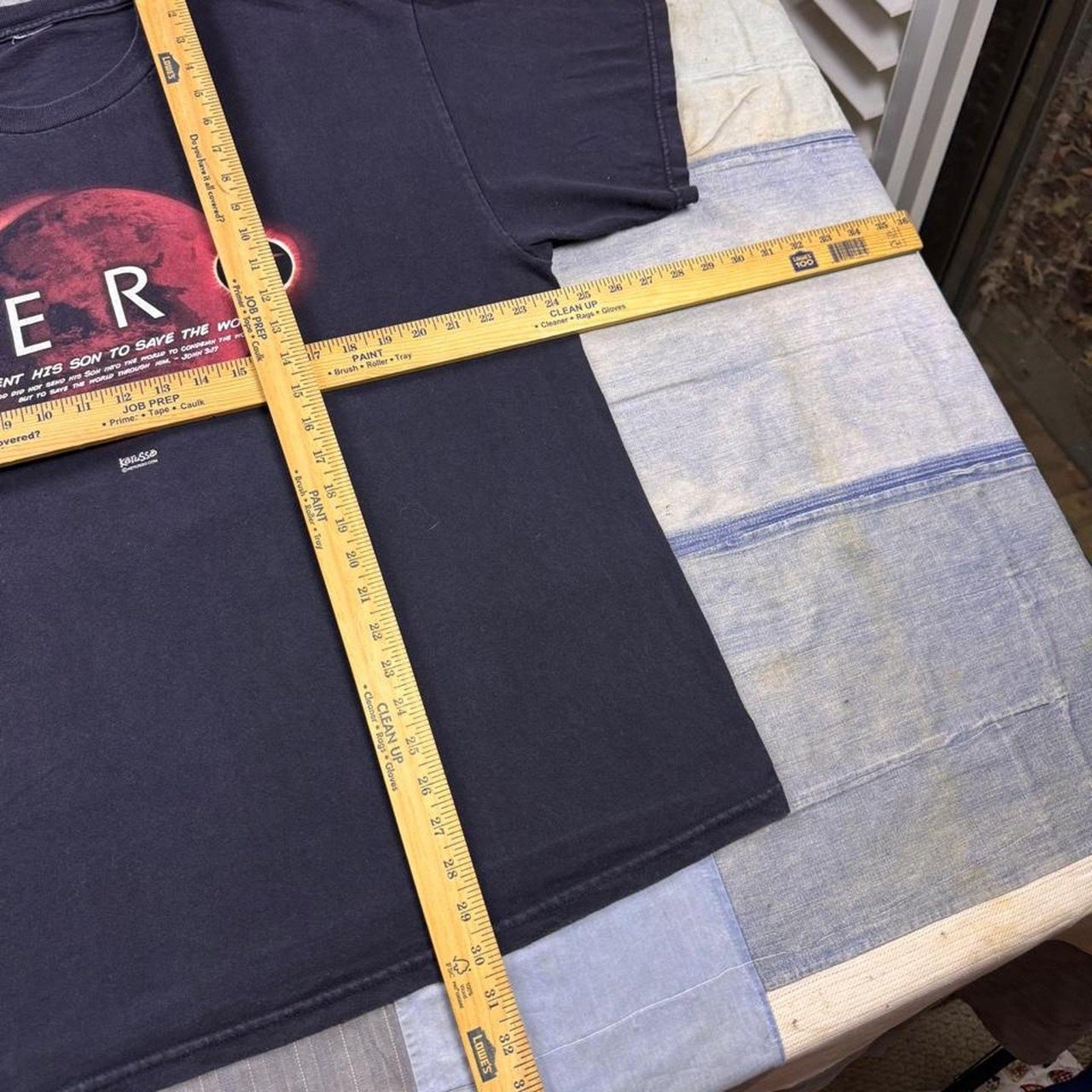 2000s Kerusso Hero Christian John 3:17 Graphic Tee | XL