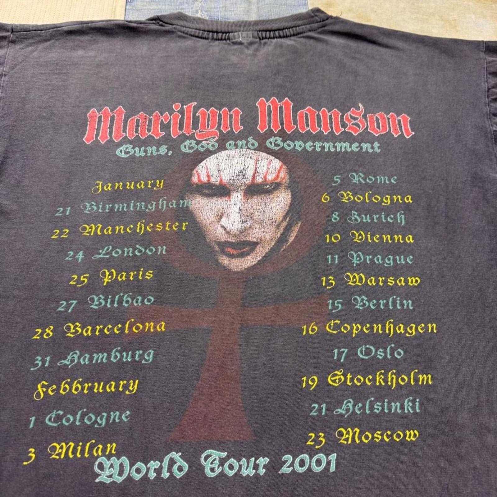2001 Marilyn Manson Holy Wood Guns God Government World Tour Tee | XL
