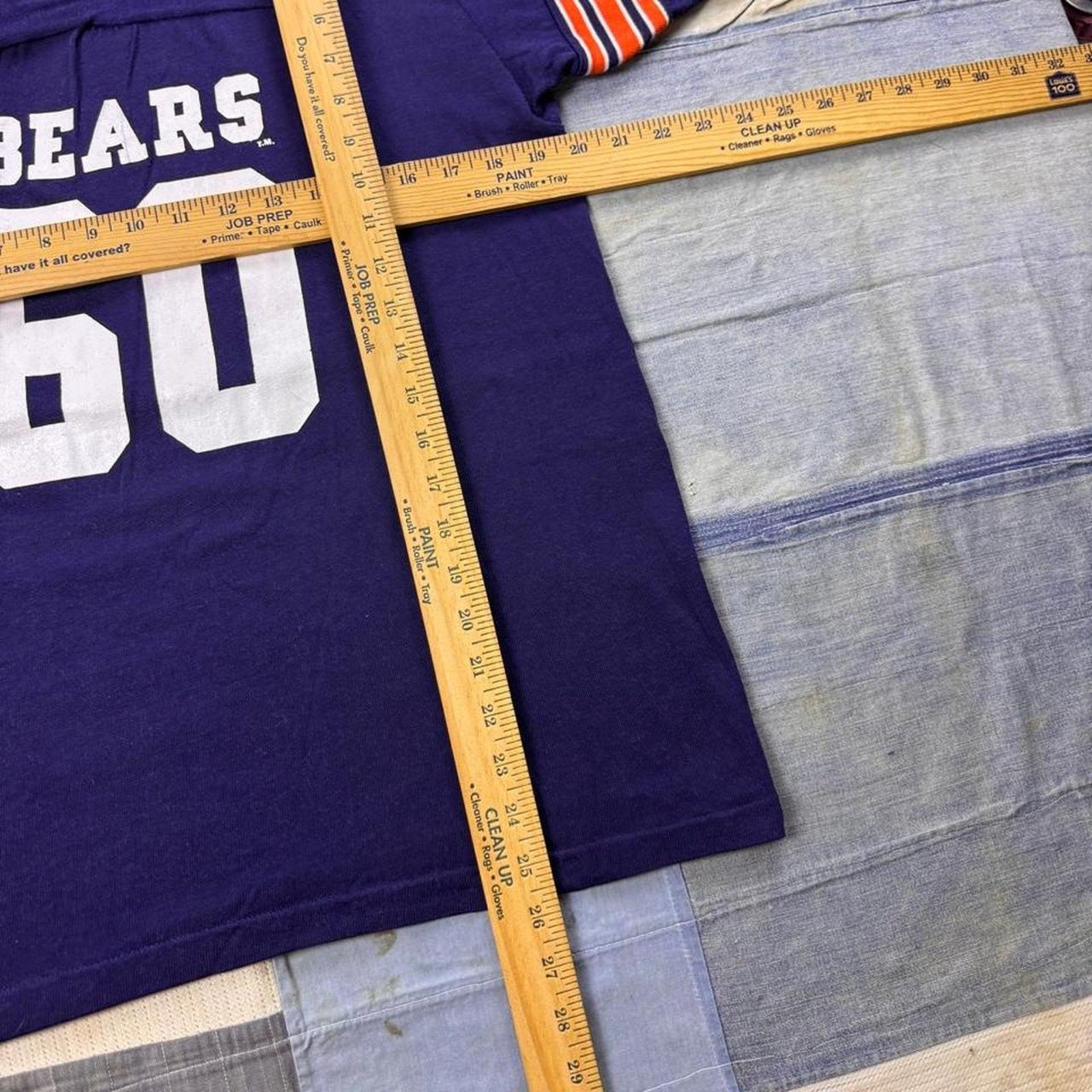 1980s Chicago Bears Number 60 Football Jersey Tee | Medium