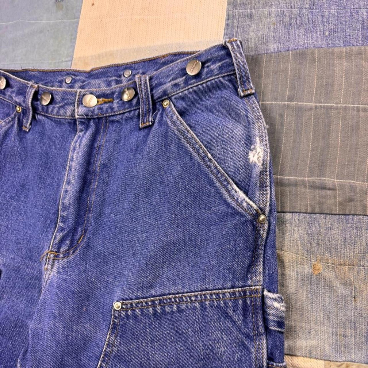 Vintage 1990s Carhartt Double Knee Denim Carpenter Shorts | Size 28