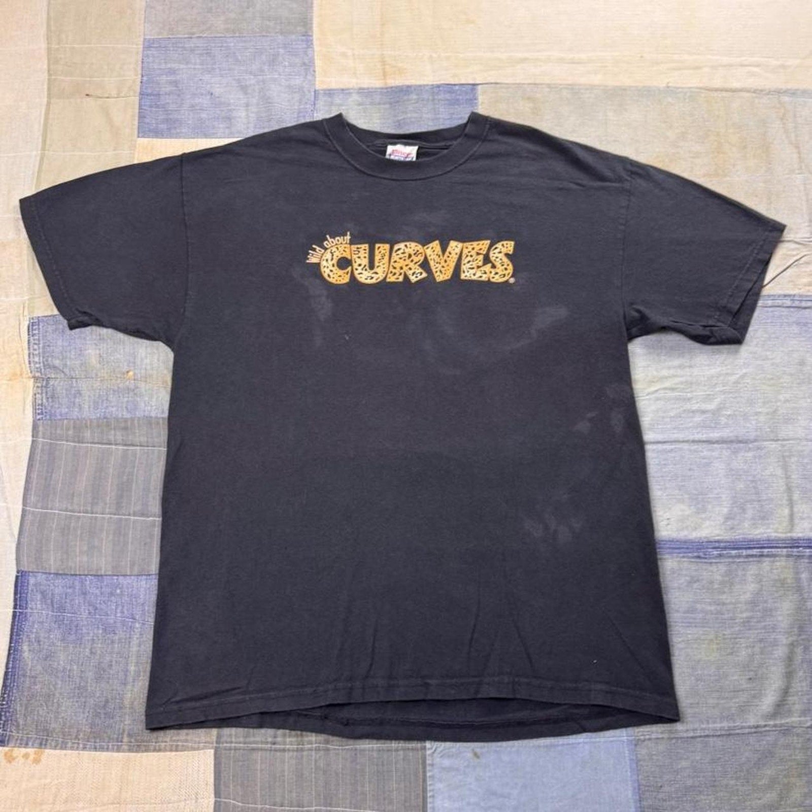 1990s Curves “Wild About Curves” Graphic Tee | Large