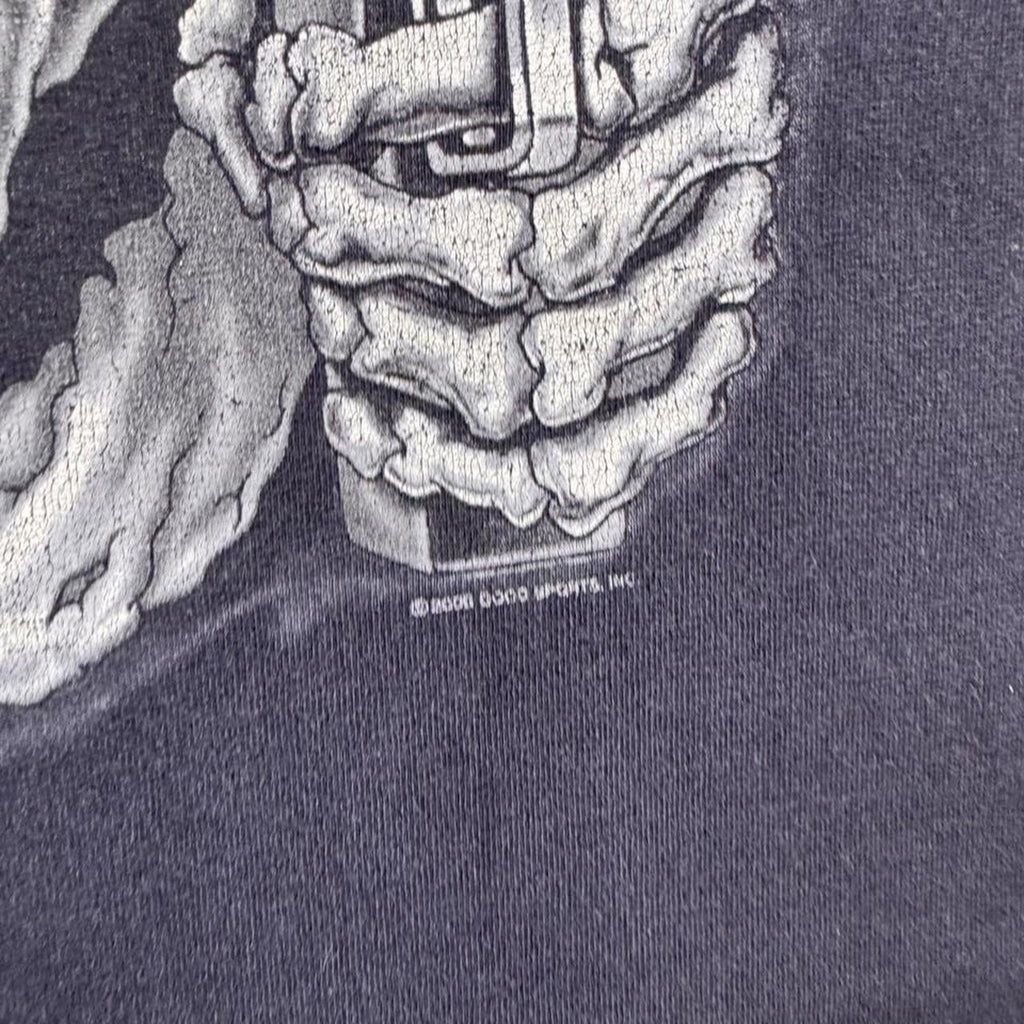 2000s Skull Revolver Double-Sided Graphic Tee | Large