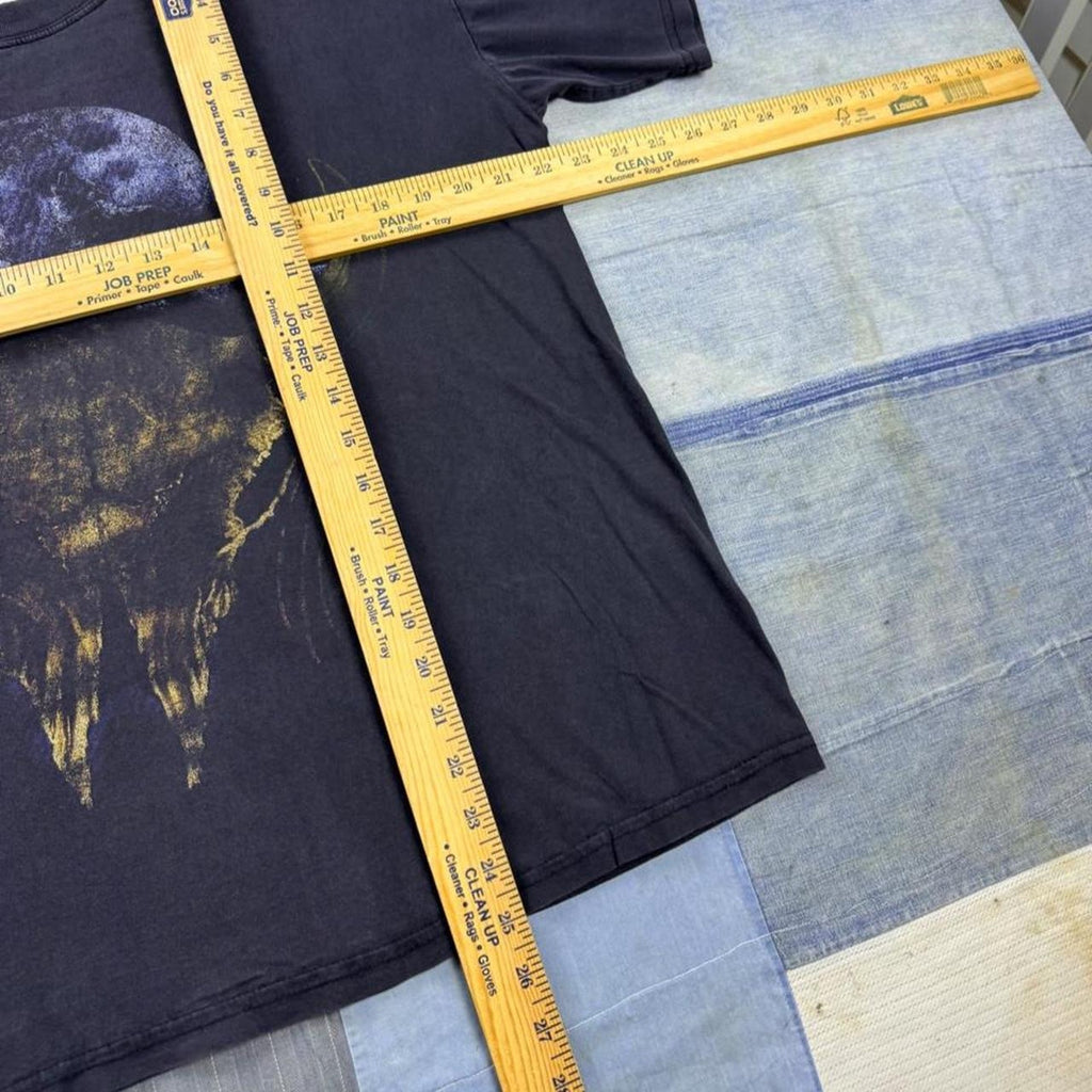 1990s Buffalo Skull Wolf Moon Graphic Tee | Medium