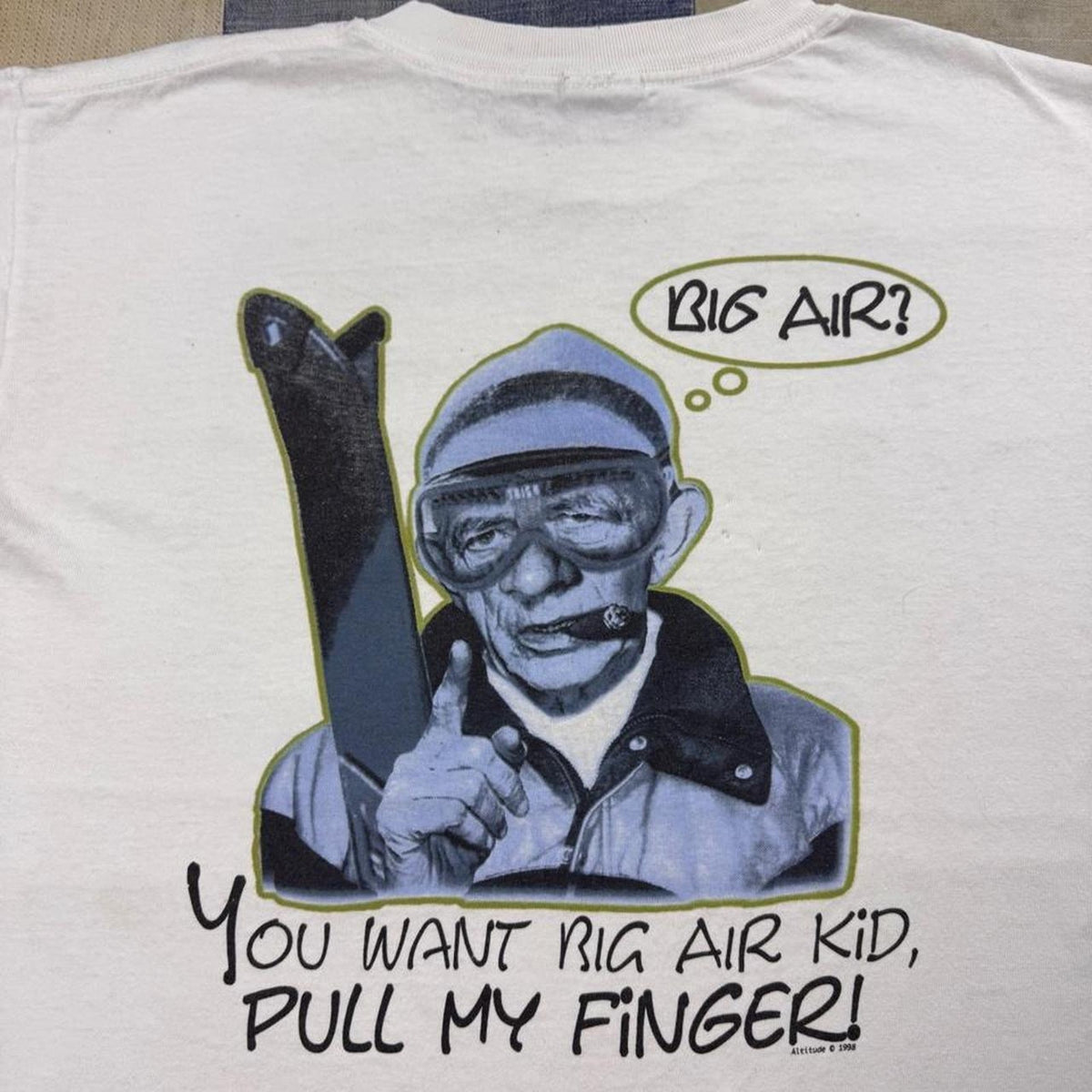 1998 Park City Utah Pull My Finger Ski Humor Tee | Medium