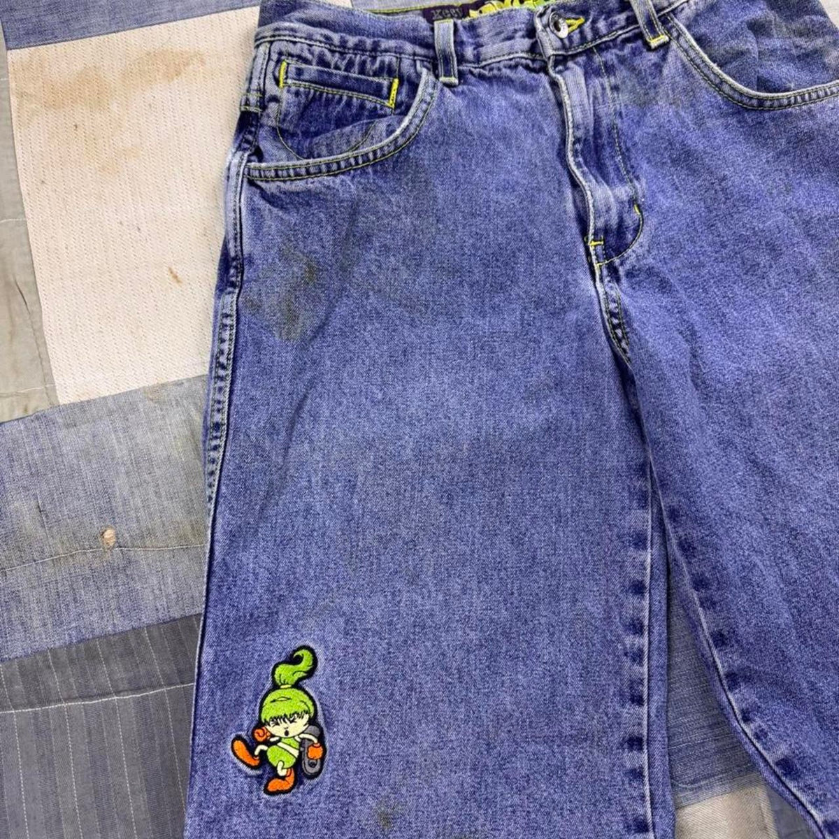1990s JNCO Keep On Movin' 20” Baggy Jeans | 26x30