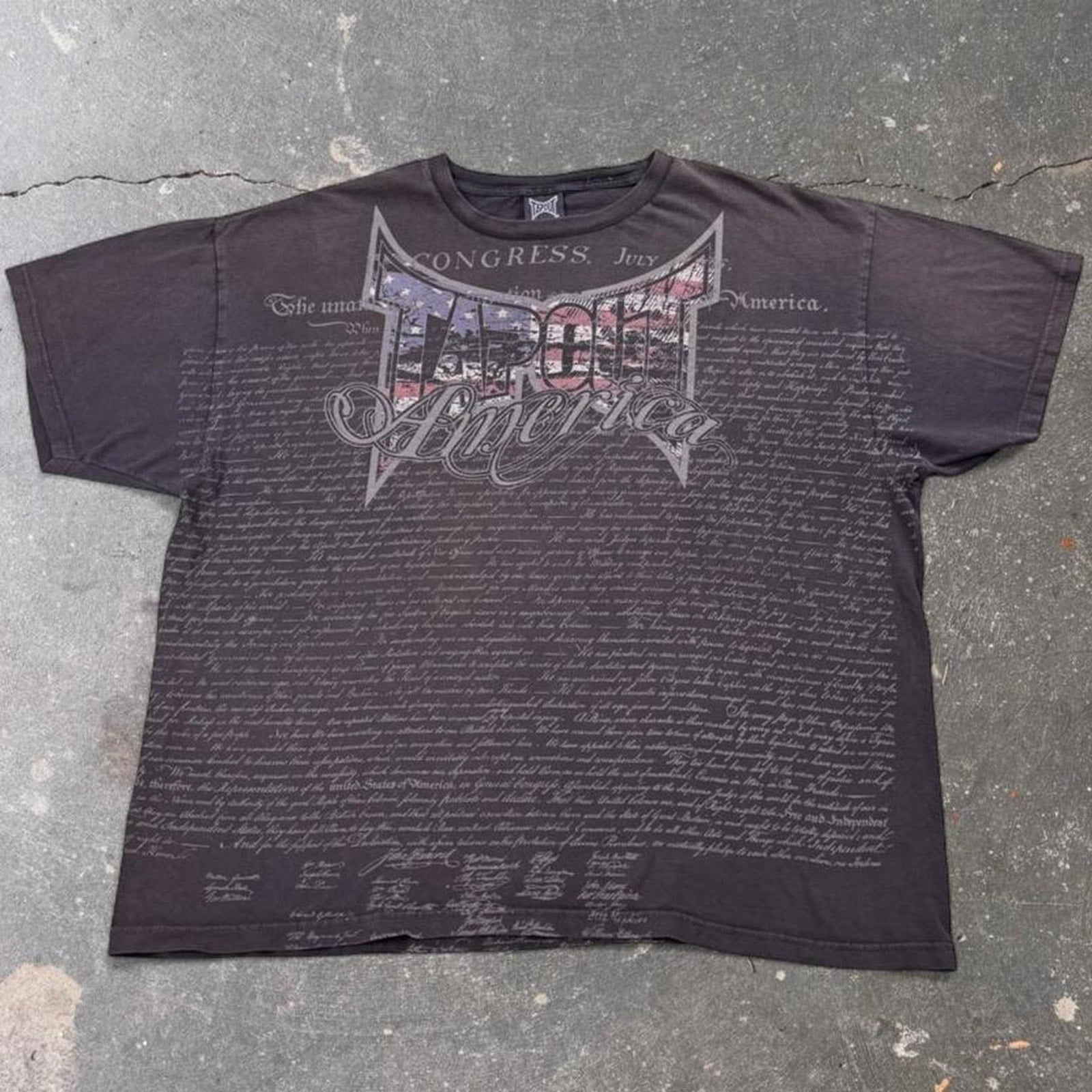 2000s Tapout American Flag Declaration Graphic Tee | 2XL