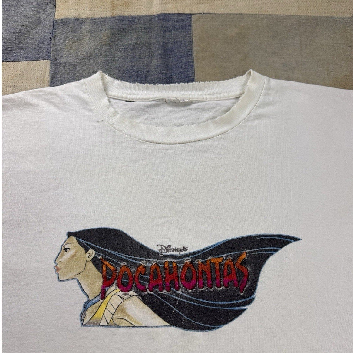 1990’s vintage disney Embroidered pocahontas Movie Promotion shirt Size XL/XXL