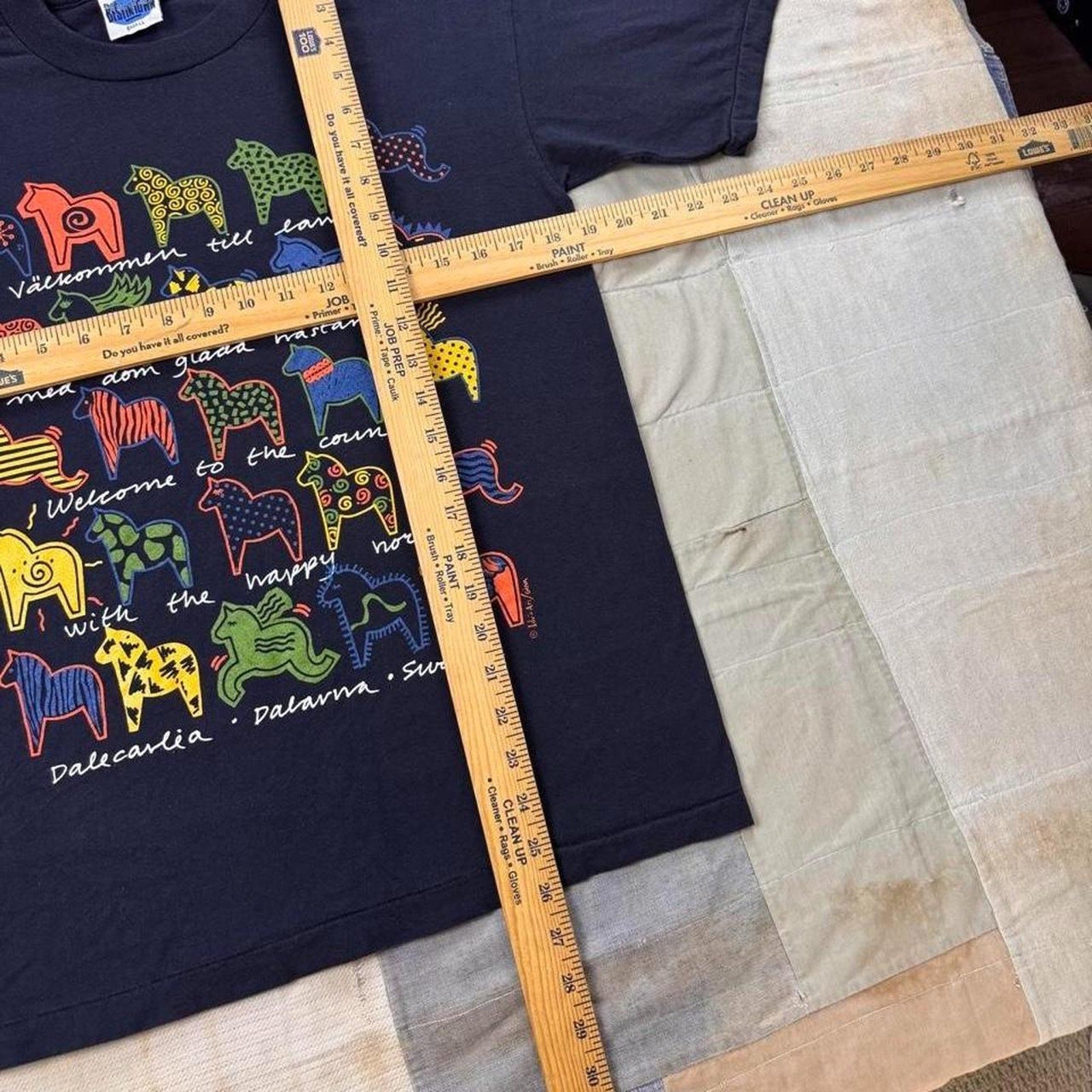 1990s Dala Horse Sweden Souvenir Graphic Tee | Small