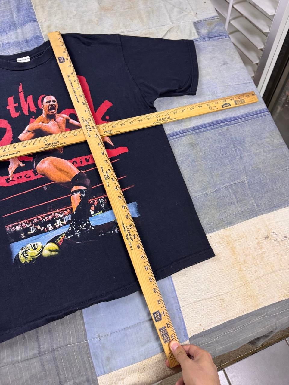 1990s WWF The Rock Know Your Role Tee | XL