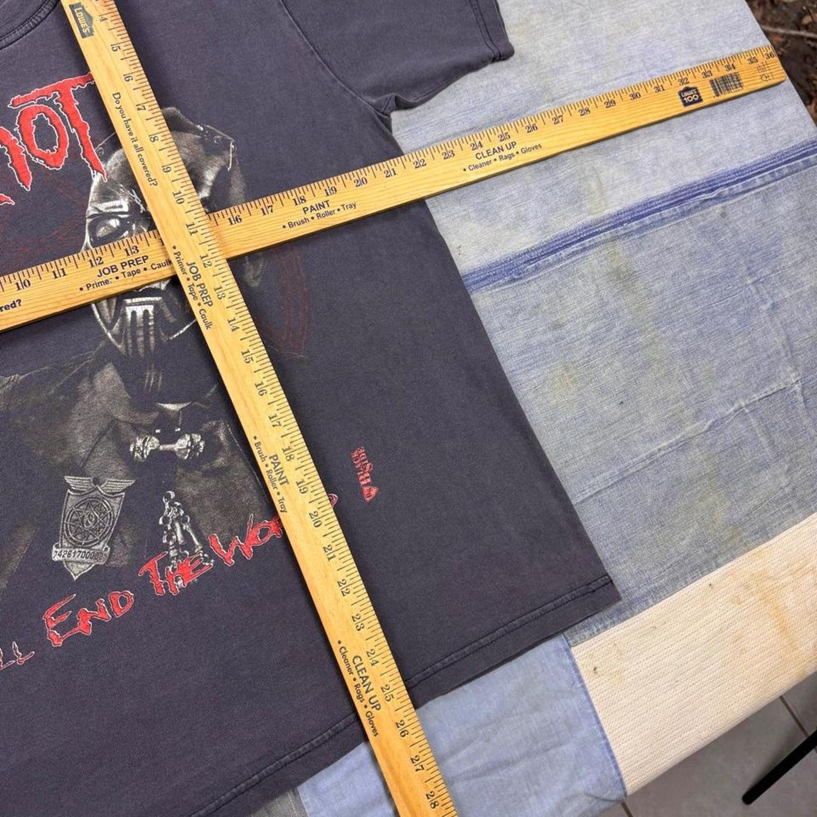 2000s Slipknot “We’ll End The World” tee | large