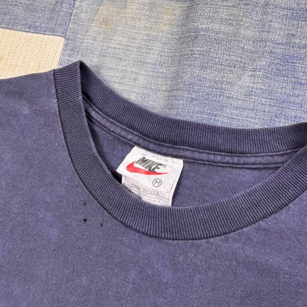 1990s Nike Korean Swoosh Graphic Tee | Medium