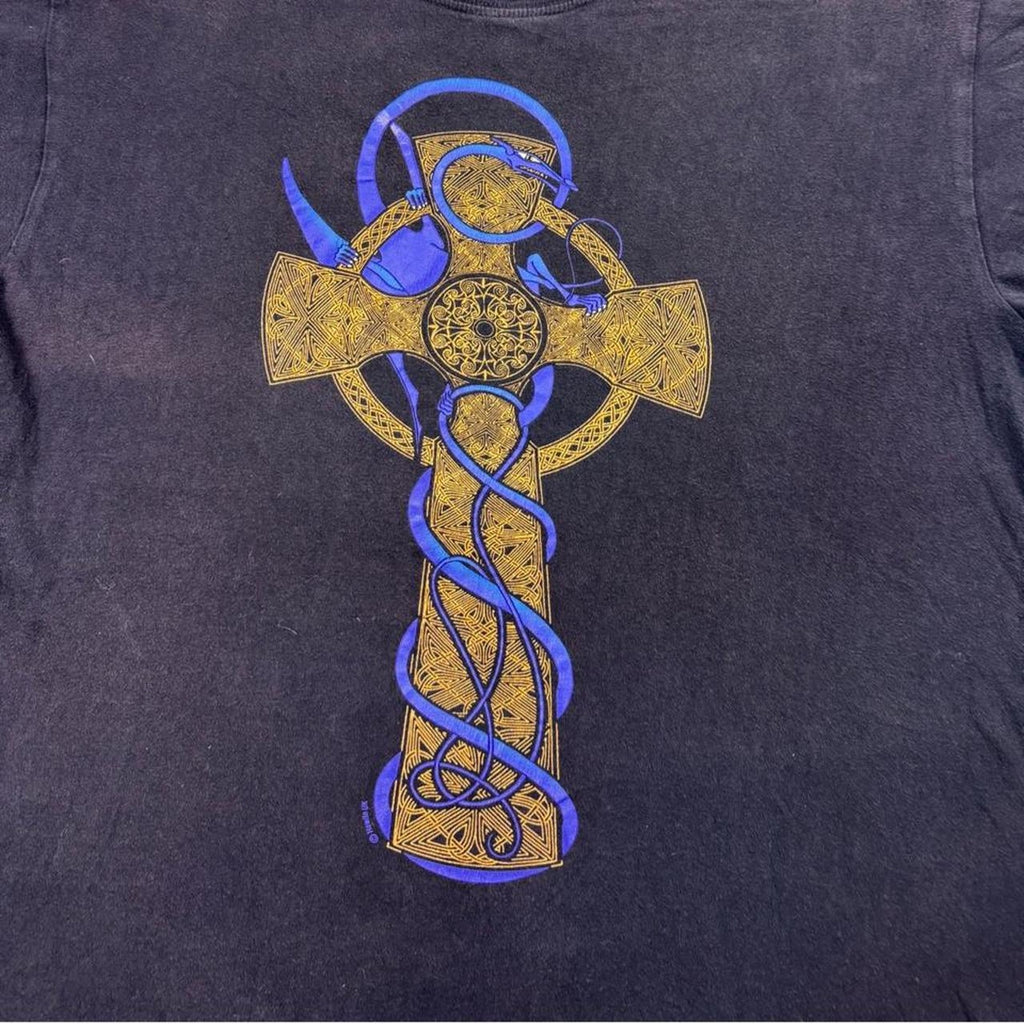 1990s Celtic Cross Dragon Fantasy Graphic Tee | Large