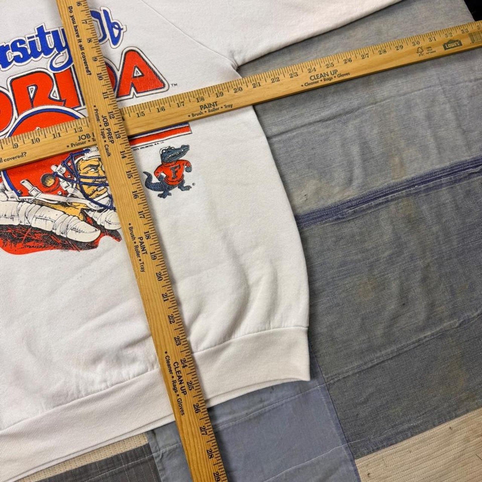 1985 University of Florida Gators Football Raglan Sweatshirt | Medium