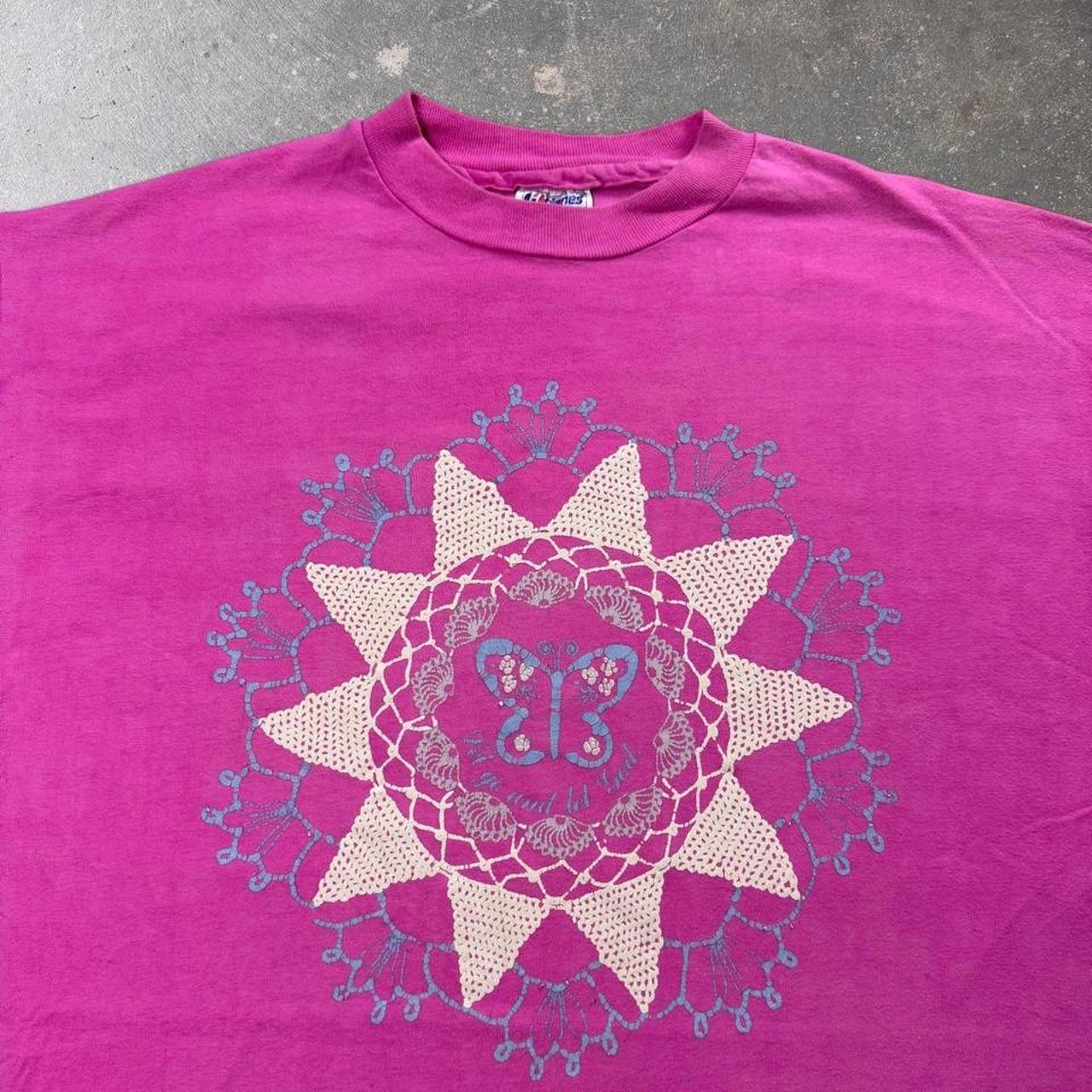 1990s Butterfly Crochet Doily Graphic Tee | Large