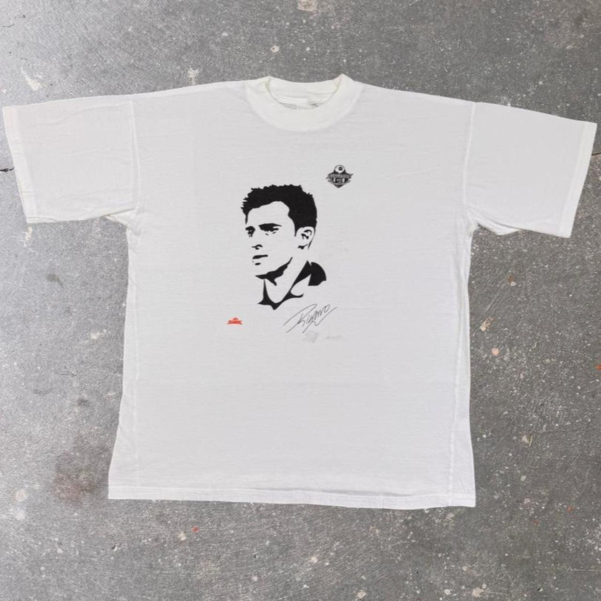 1990s Kiko Sumolcos FC Soccer Player Simão Sabrosa Portrait Tee | Large
