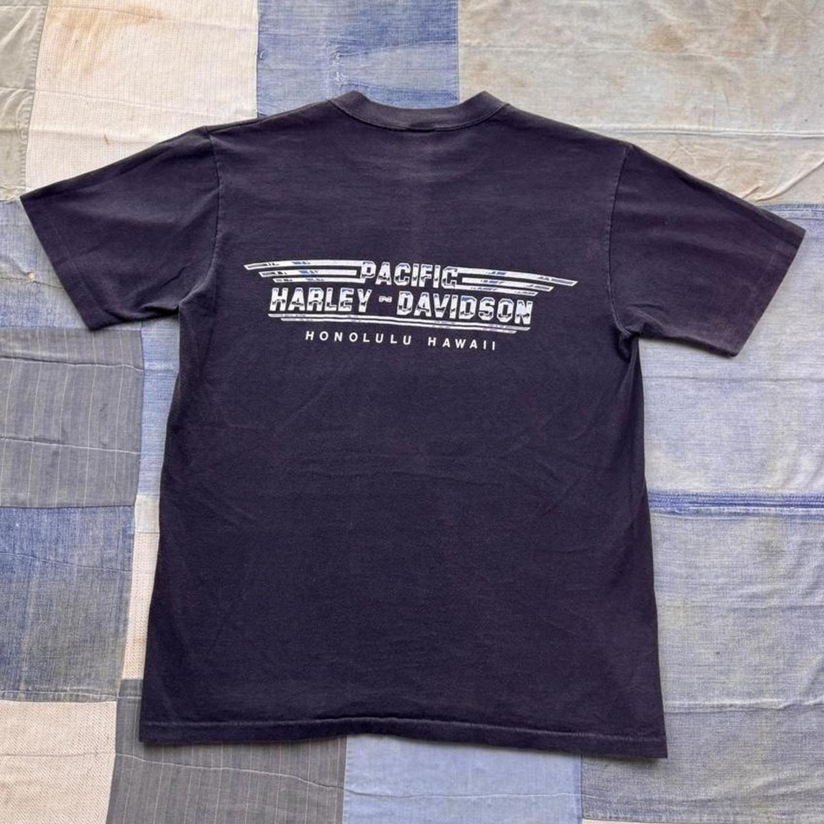 1980s Pacific Harley-Davidson Honolulu Crazy Shirts Tee | Medium