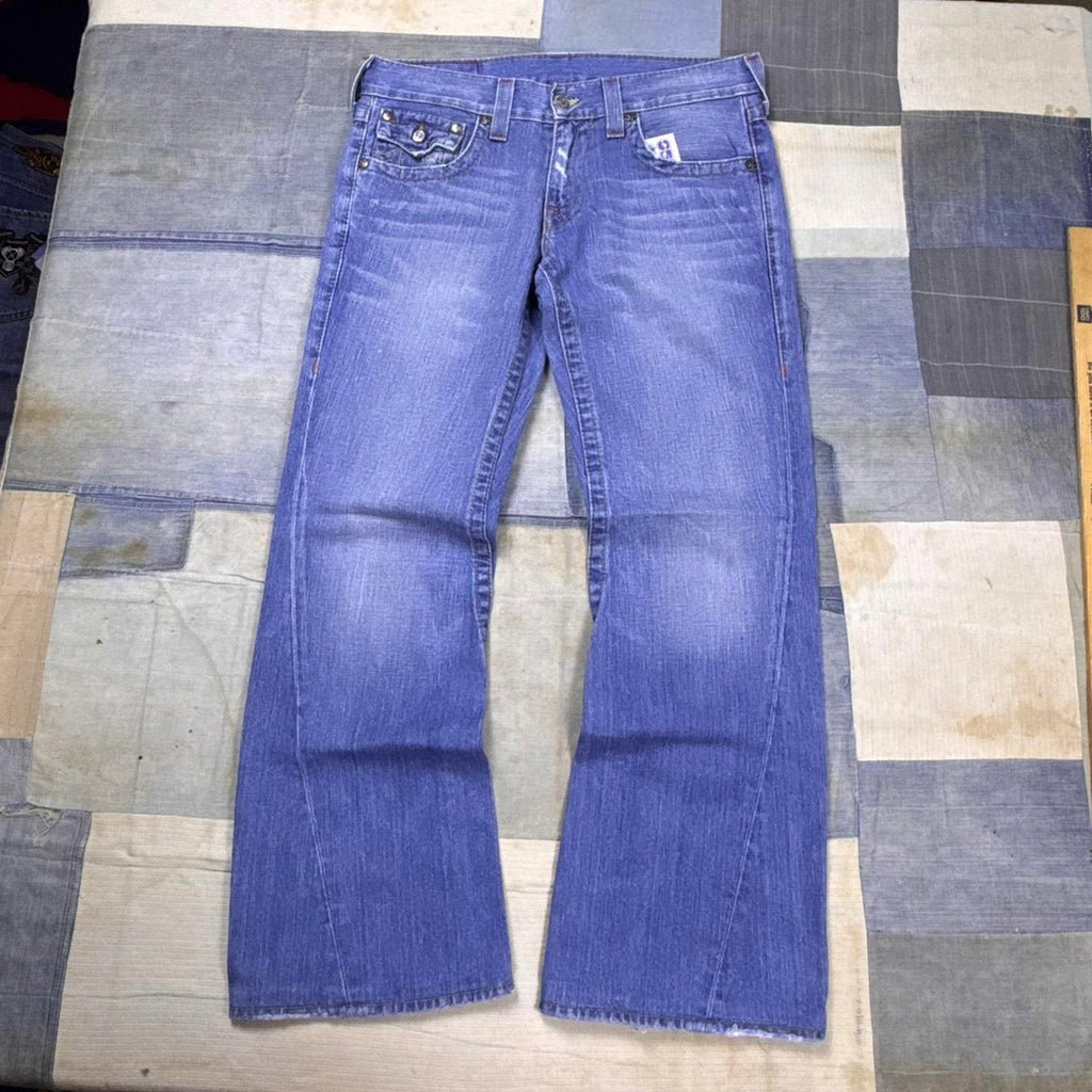 2000s True Religion flared jeans | 36x31