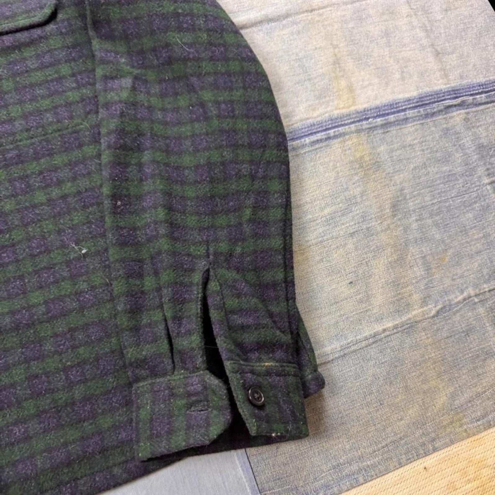 1990s Old Navy Clothing Co. Plaid Wool Blend Zip Womens Jacket | Large