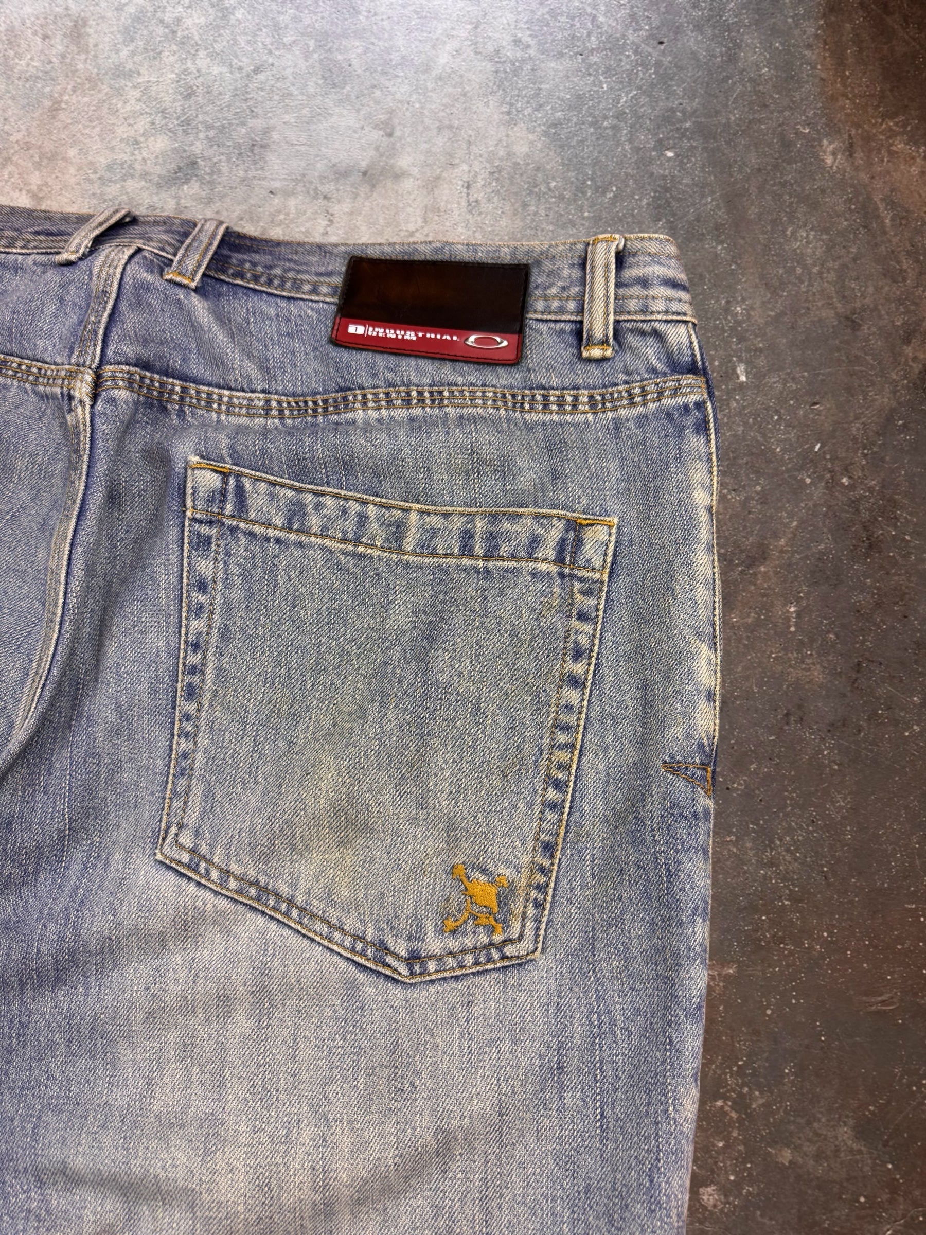 1990s Oakley Industrial Denim Wide Leg Baggy Jeans | 39 x 32