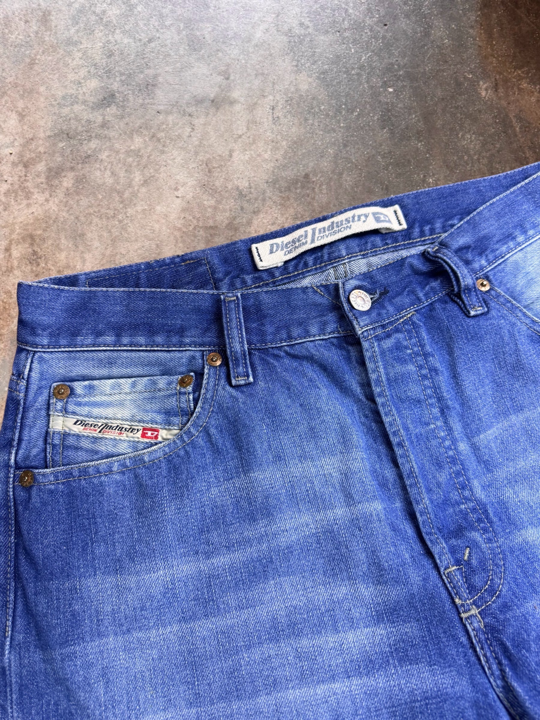 2000s Diesel Industry Straight Leg Denim Jeans | 32x30