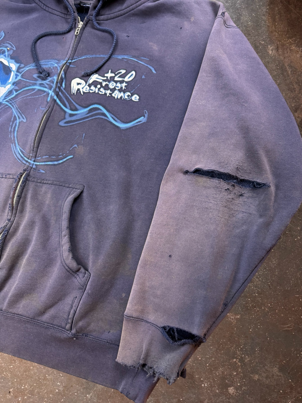 2000s Distressed World of Warcraft Faded & Smoked out Hoodie | Large