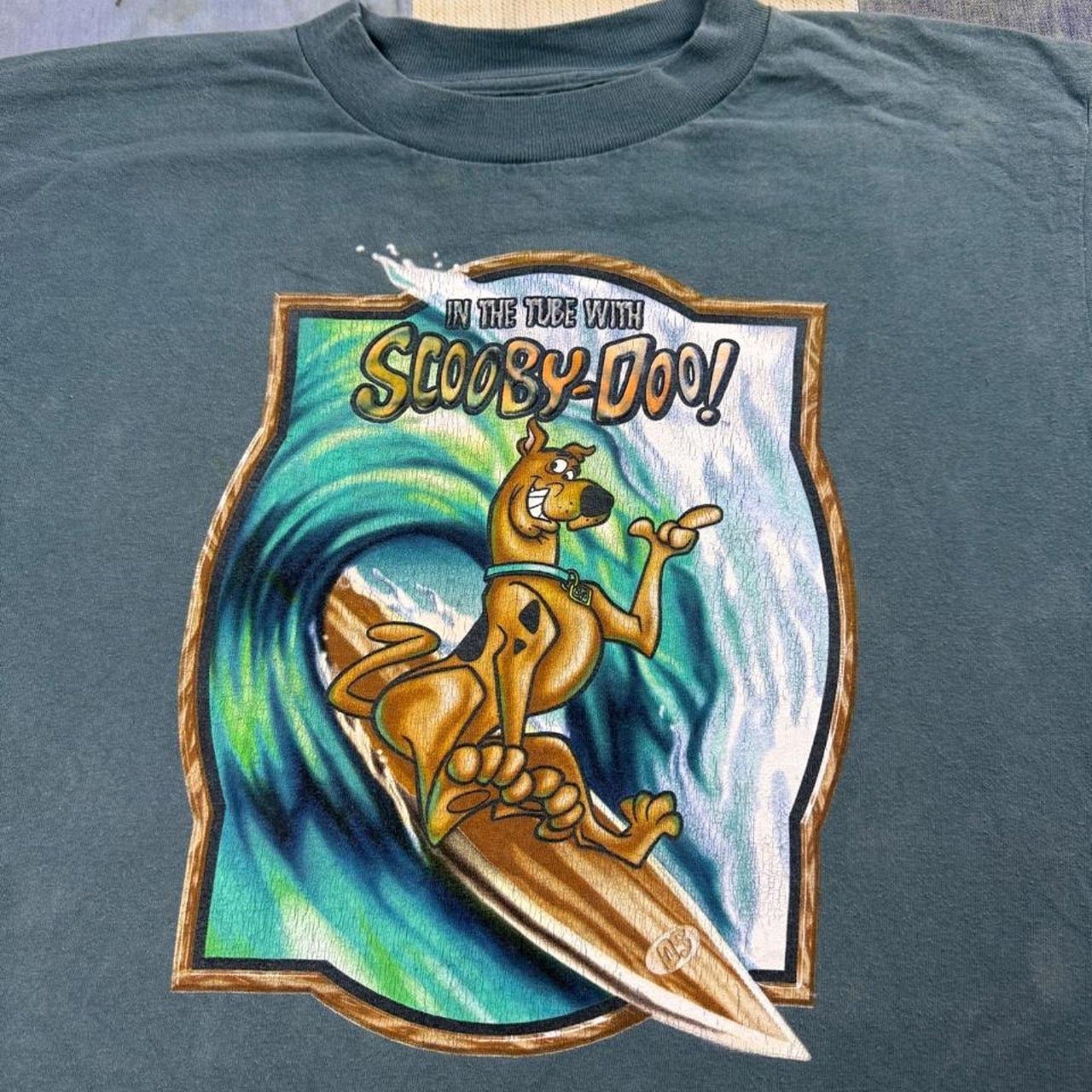 1990s Scooby-Doo “In the Tube” Surfing Tee | Medium