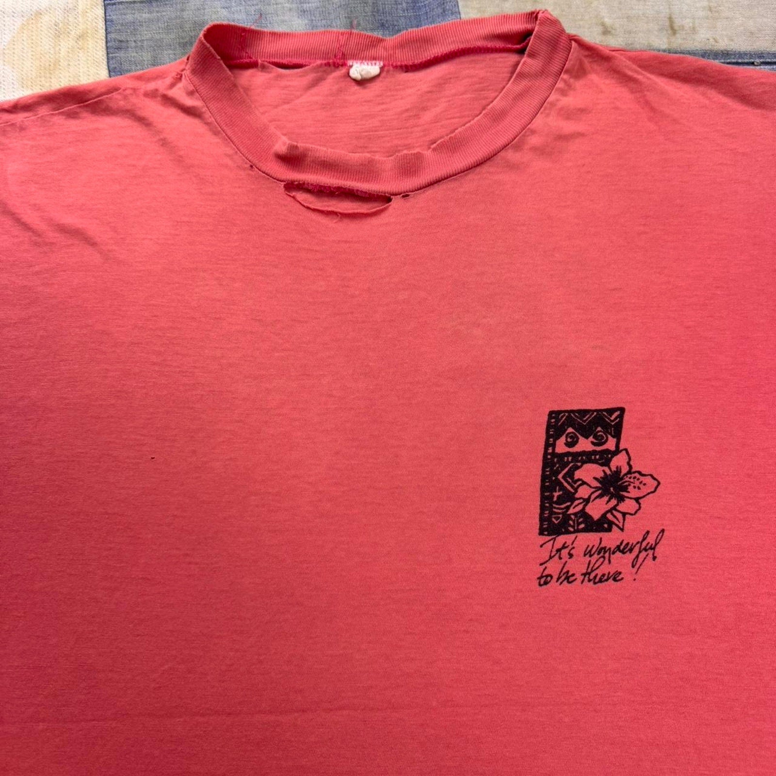 1990s Ethnic Colorama Hawaii distressed Tee | XL