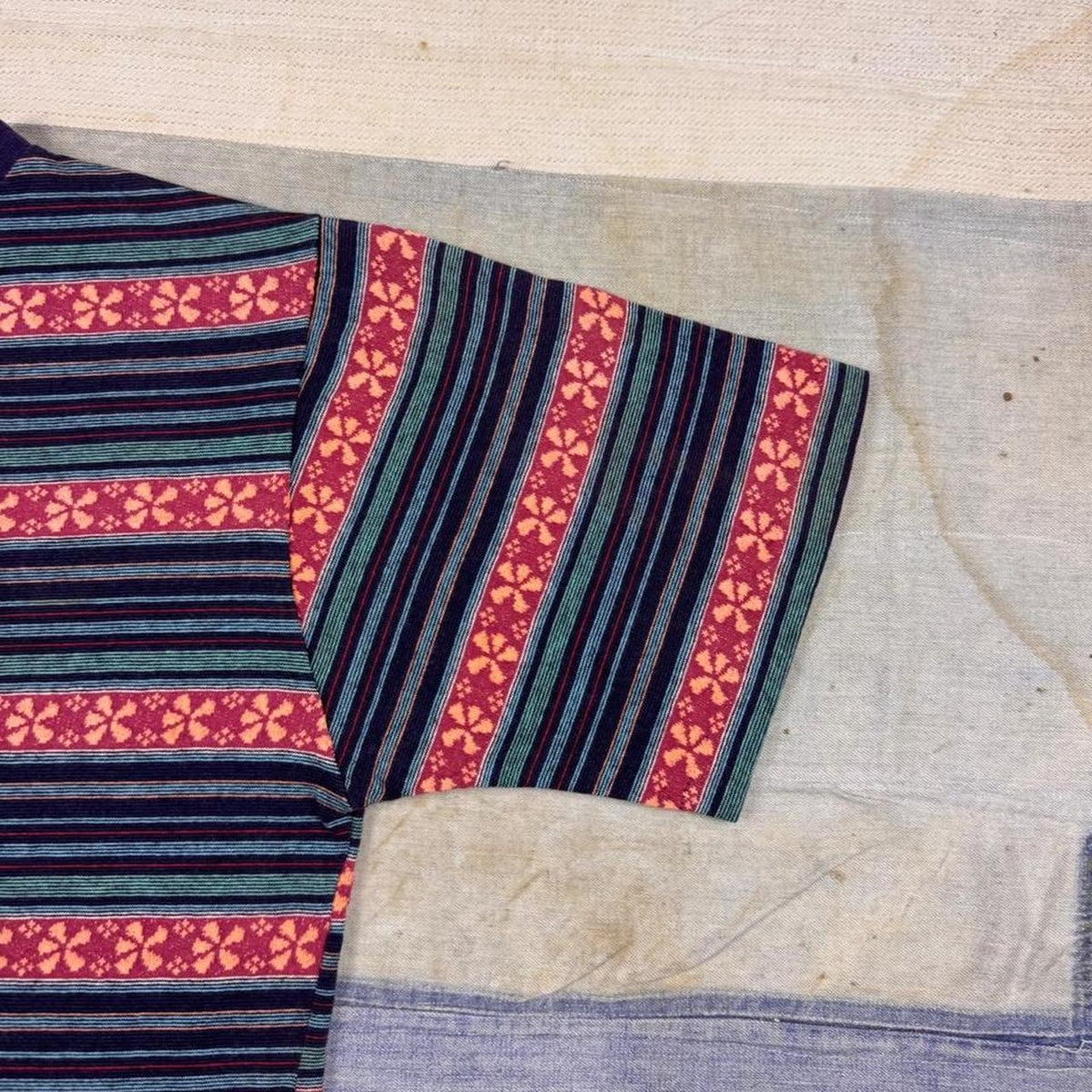 1970s Striped Floral Medallion Tee | L