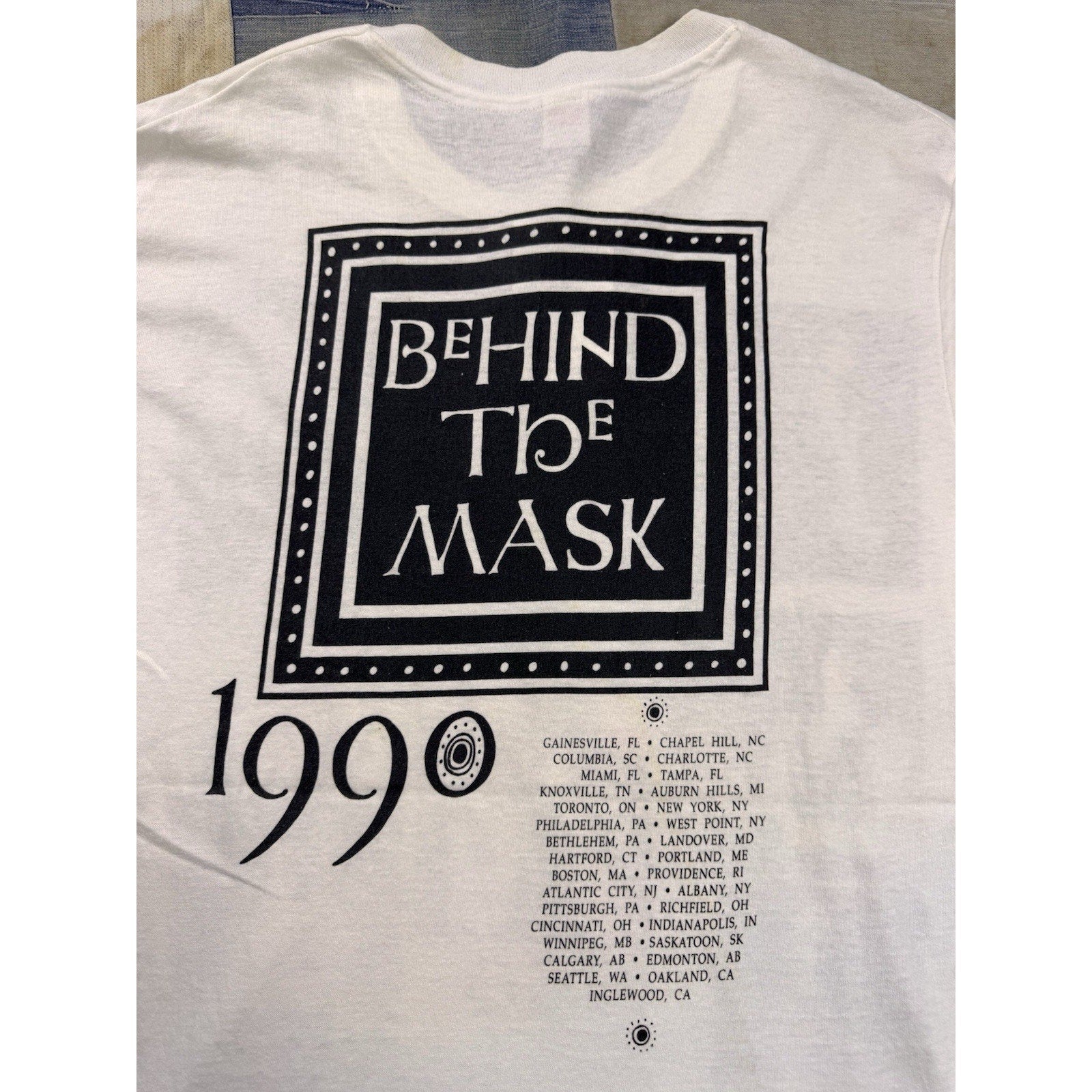 Vintage 1990 Fleetwood Mac Behind The Mask Tour T Shirt Hanes USA Size L White