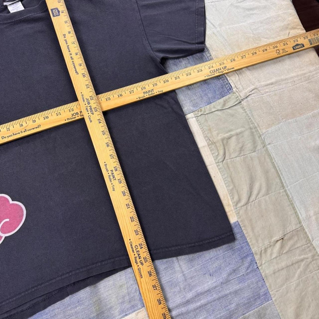 2002 Naruto Akatsuki Cloud Graphic Tee | Medium