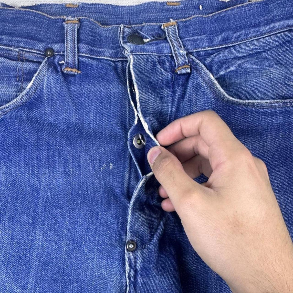 1940s Distressed Denim Jeans Crotch Rivet Donut Button Vanderbilt Patch 29x27.5