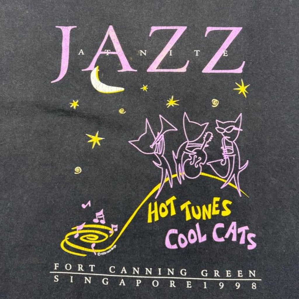 1998 Singapore Jazz Nite Hot Tunes Cool Cats Graphic Tee | XL–XXL