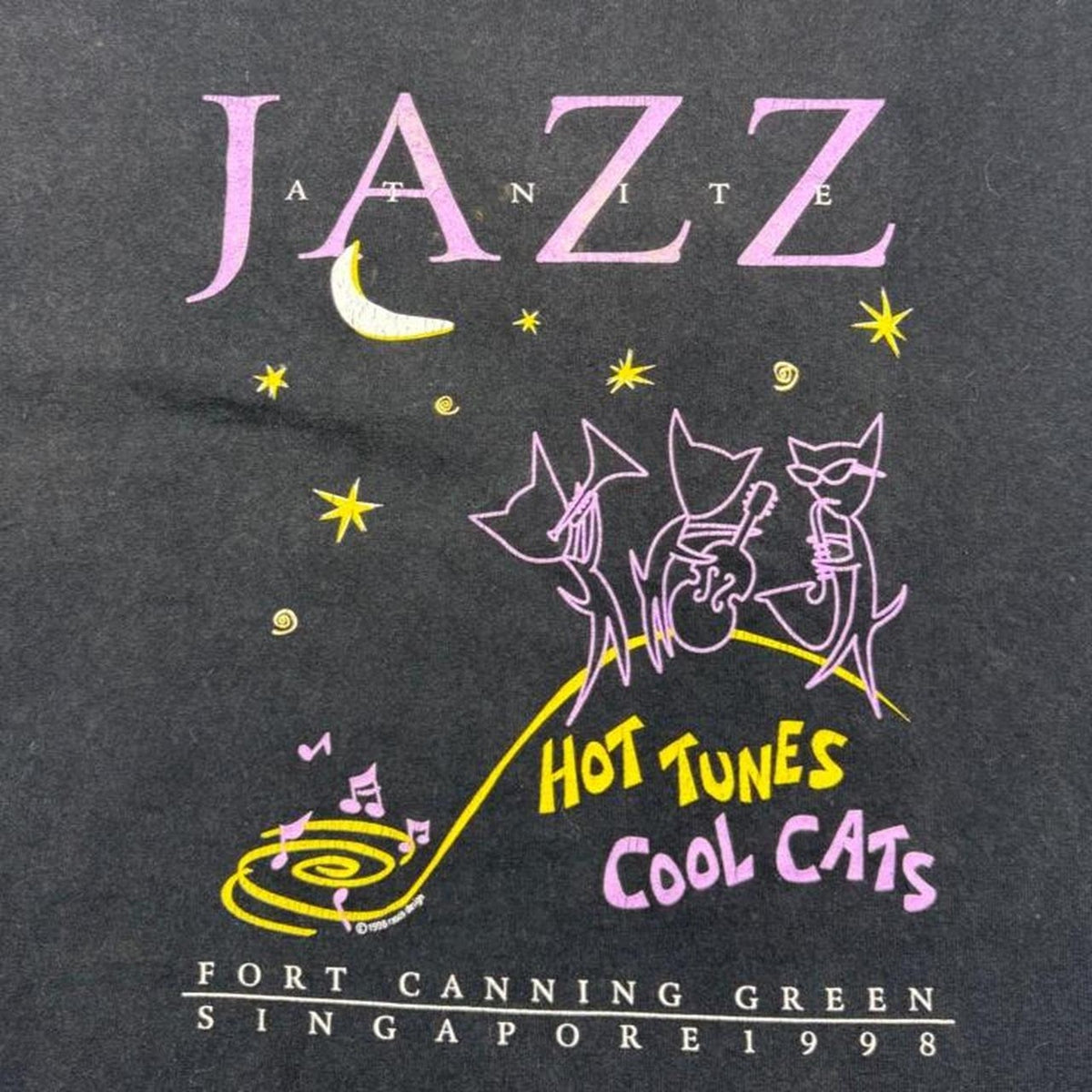 1998 Singapore Jazz Nite Hot Tunes Cool Cats Graphic Tee | XL–XXL