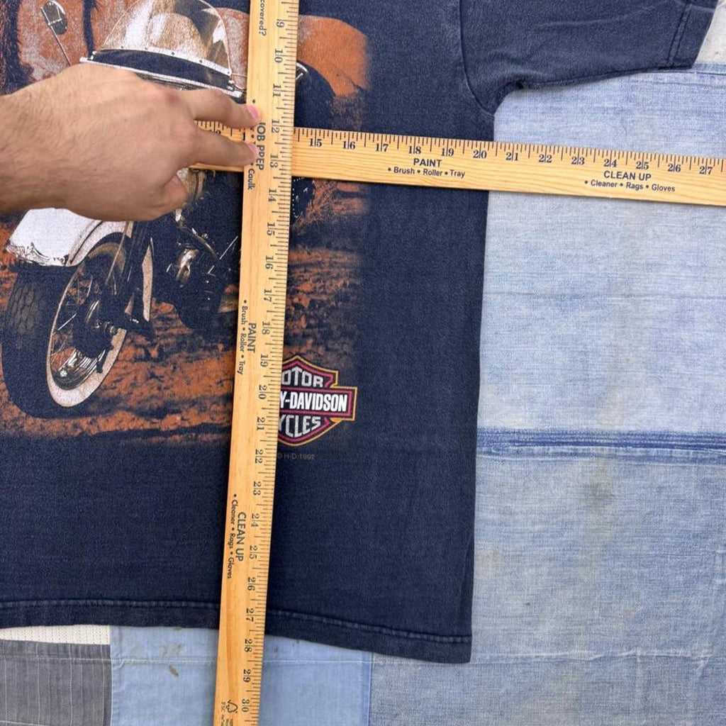 1997 Harley-Davidson Desert Motorcycle Graphic Tee | Medium