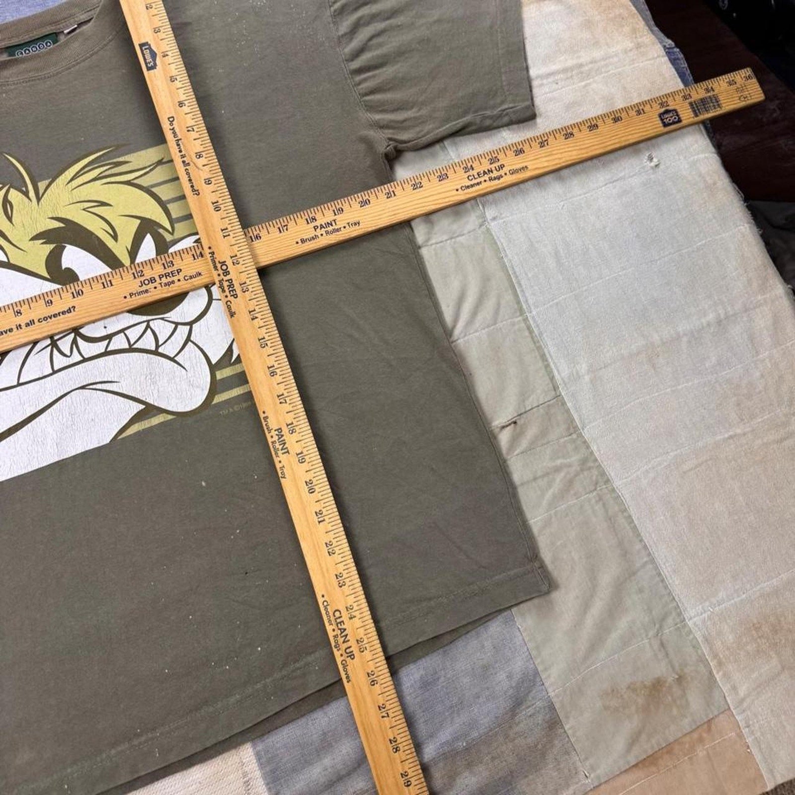 1999 Tasmanian Devil Angry Face Graphic Tee | Medium