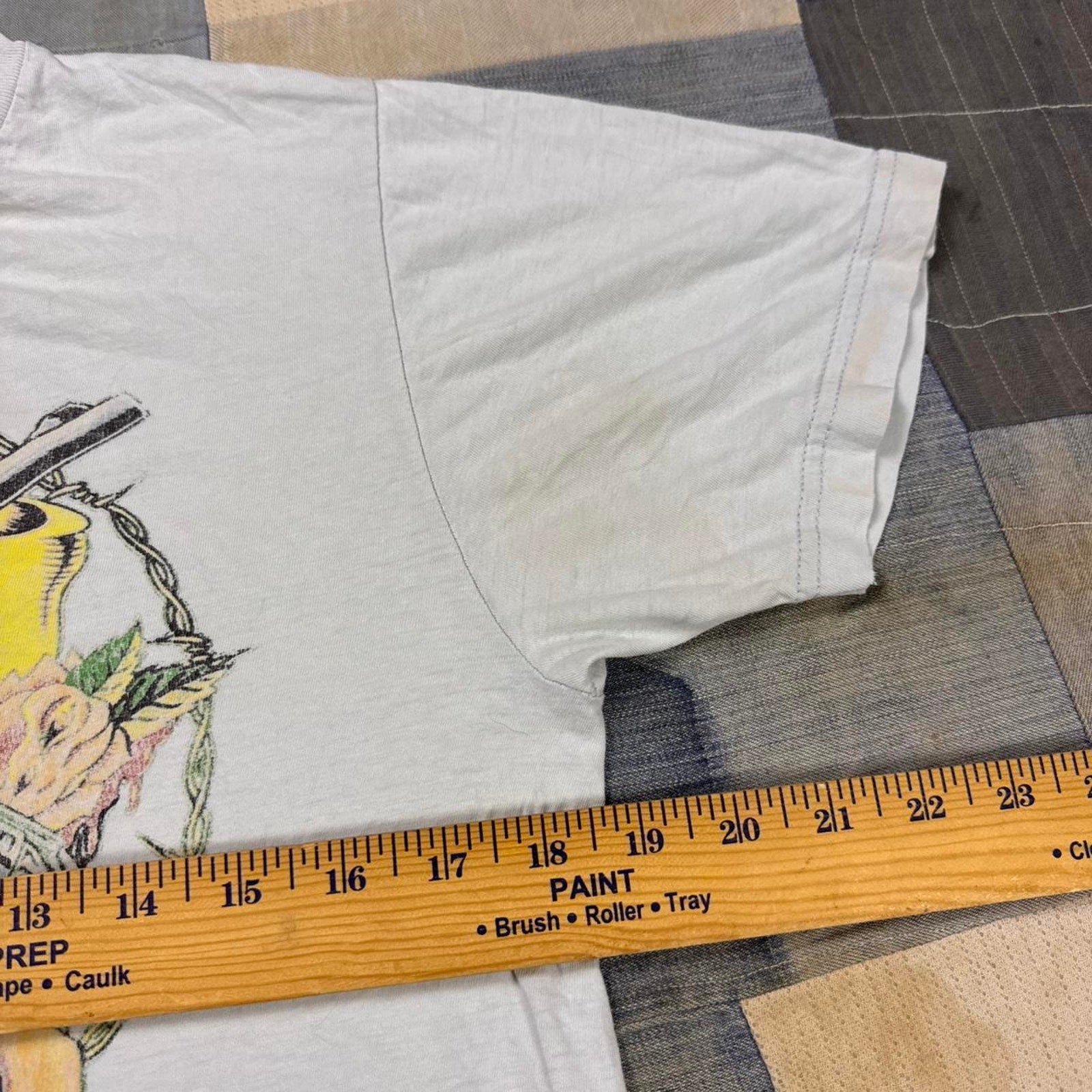 2005 Guns N Roses blue band tee | Medium