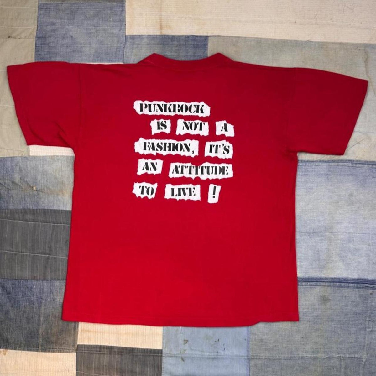 1990s Scattergun Punk Rock Band Graphic Tee Europe Crew Sports | Large