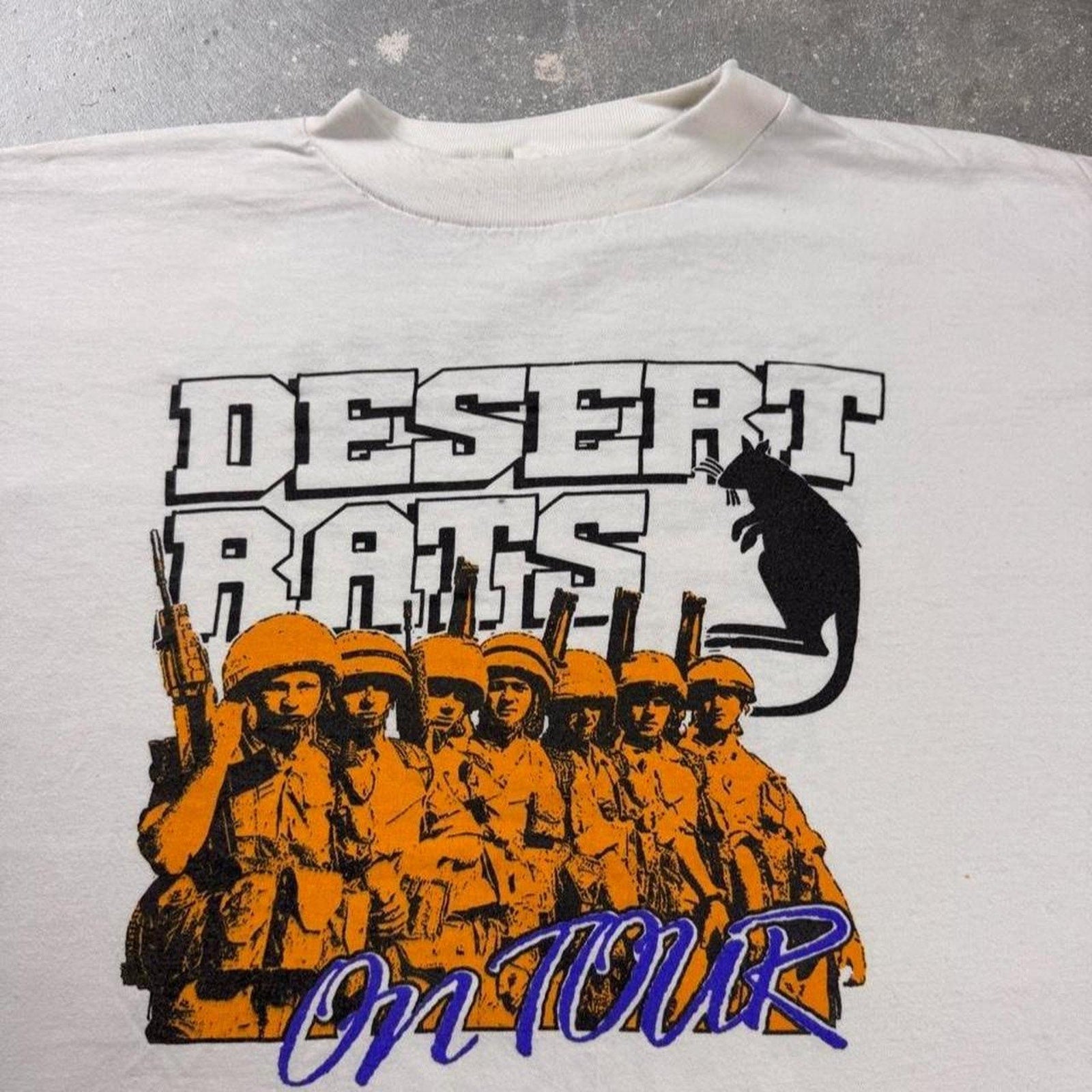 1990s Desert Rats “On Tour” Gulf War military Tee | Medium