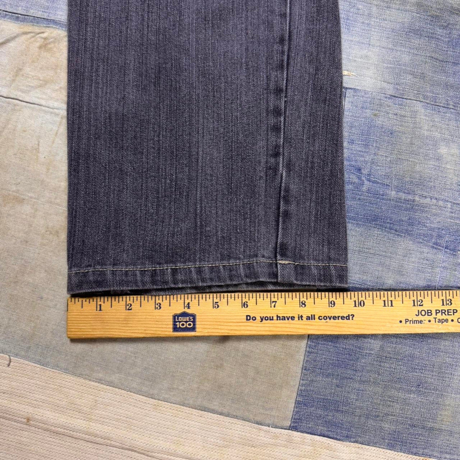 2000s embroidered jeans with lion design | 36x31