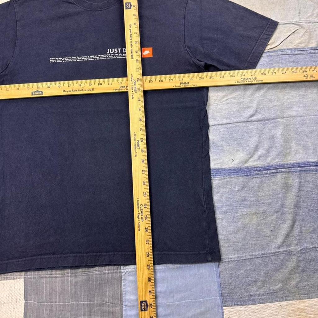 1990s Nike “Just Do It” JDI Graphic Tee | Large