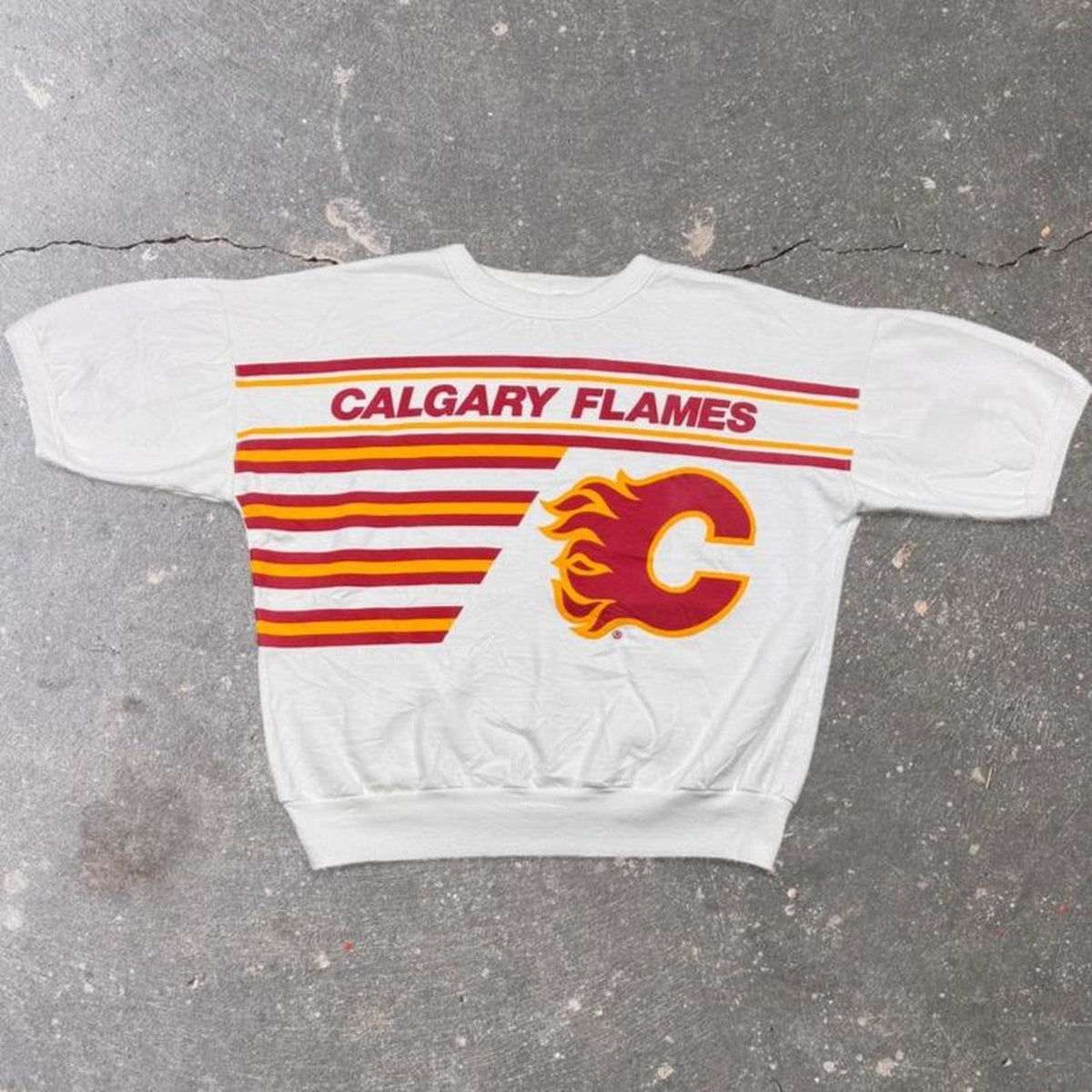 1990s Calgary Flames Cutoff Sweatshirt | XL