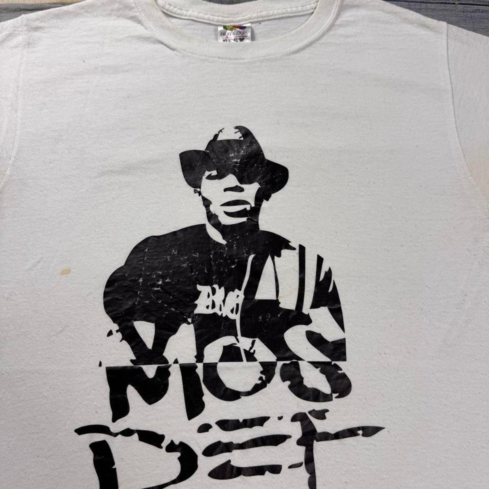 2000s mos def graphic tee | small