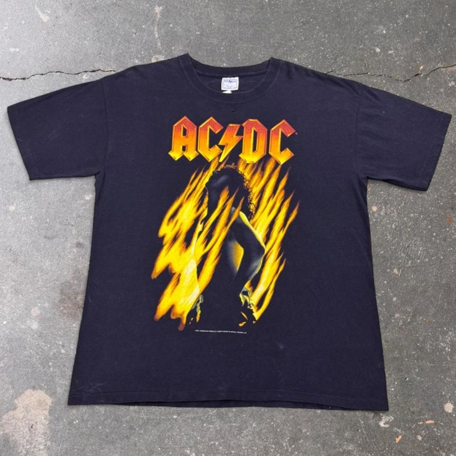 2001 AC/DC Bonfire Flame Graphic Band Tee | XL