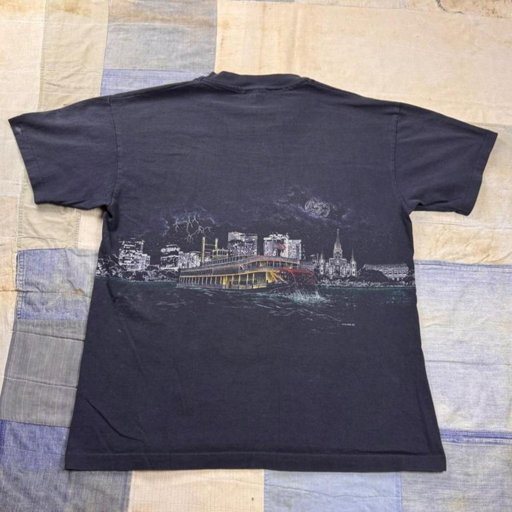 1990s New Orleans Riverboat Wraparound Graphic Tee | XL